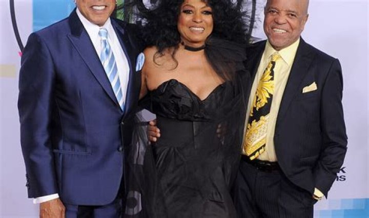 Smokey Robinson Reveals Year-Long Affair With Diana Ross