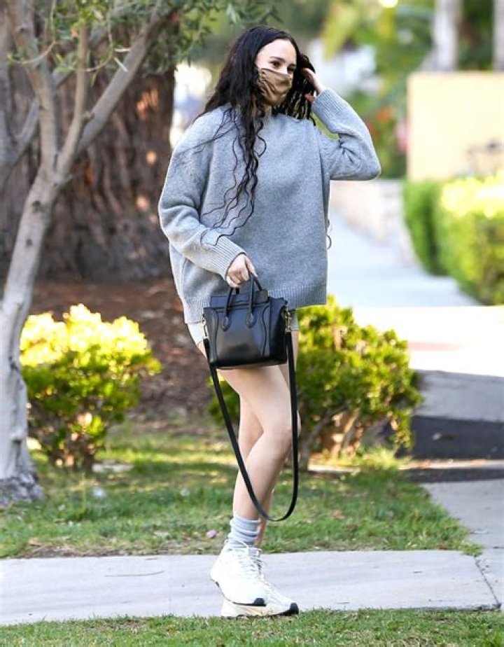 Photos Of Sexy Looks – Hollywood Life