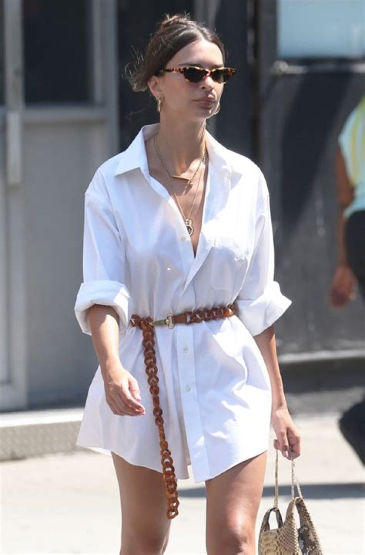 Stars In Shirt-Dresses: Julianne Hough, Kylie Jenner & More Stars Wearing Short Shirts As Dresses