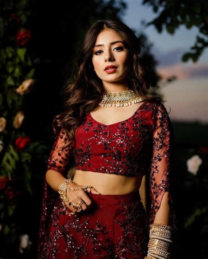 Tania (Indian Actress) Height, Weight, Age, Family, Biography, Facts