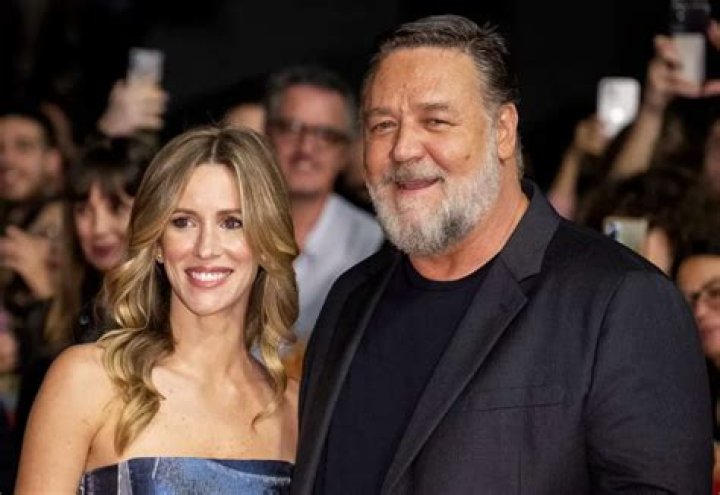 
Tanya Crowe Height, Weight, Net Worth, Age, Birthday, Wikipedia, Who, Nationality, Biography 