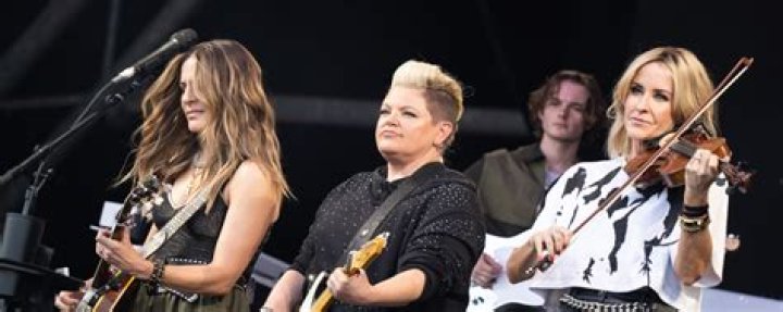 The Chicks Postpone Nashville Show Hours Before Set To Start Due To Illness