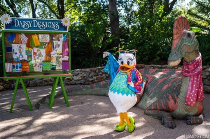 The Stork has Arrived at Animal Kingdom – the Newest Baby Animals of 2020!