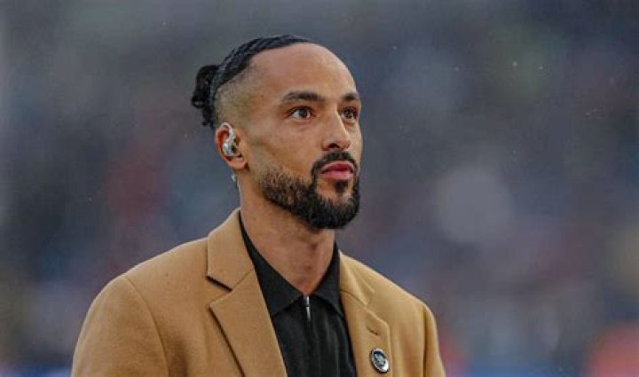 Theo Walcott Bio fact of age,height,net worth,nationality,girlfriend,wife,game,club