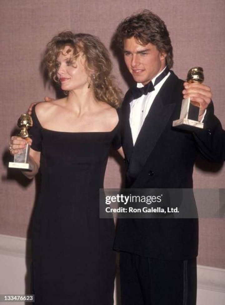 Is Tom Cruise Related To Michelle Pfeiffer?