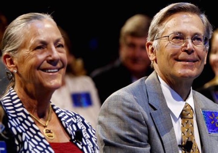 Top 10 Wealthiest Couples On The Planet – 2015 Edition