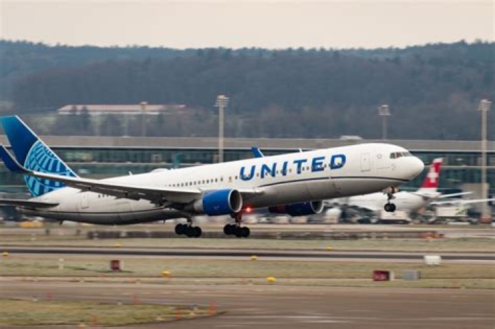 United Is Cutting Flights to 8 Major Cities as of October — Best Life