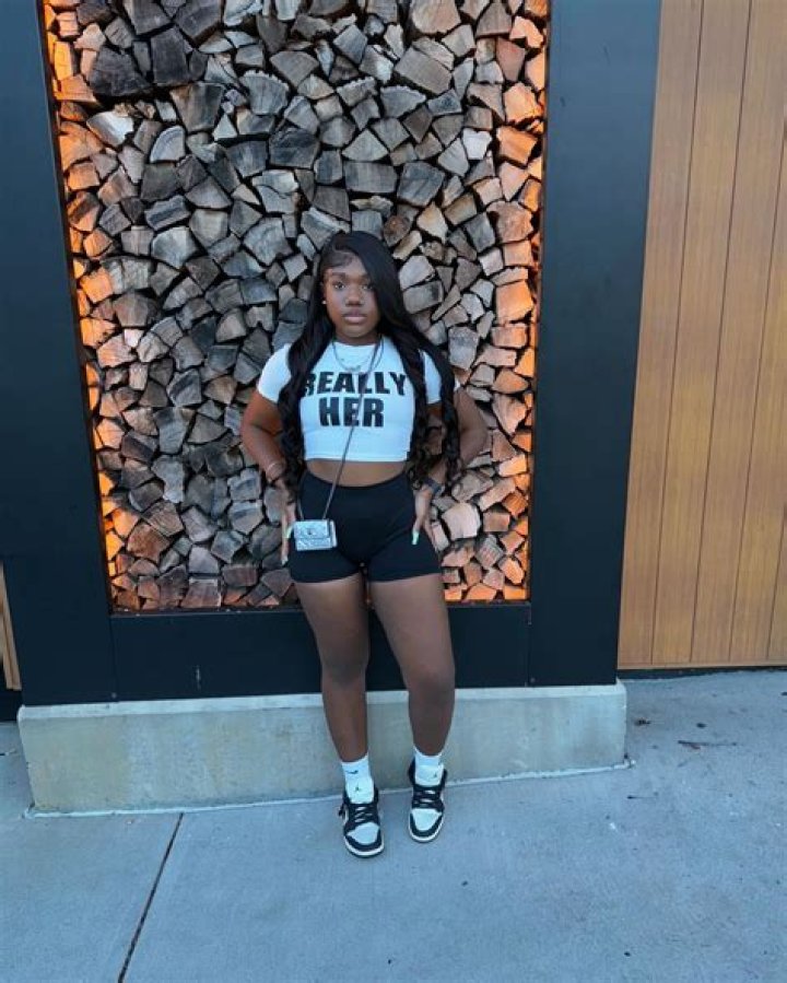 Vickey Cathey Height, Weight, Age, Boyfriend, Facts, Biography