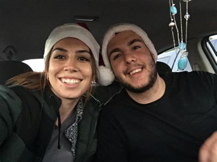 Who is Akiem Hicks Dating Now