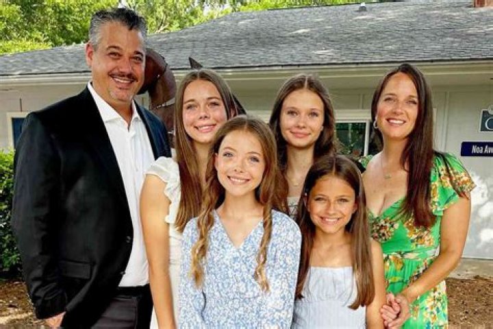 Who is Bostin Loyd Dating Now?