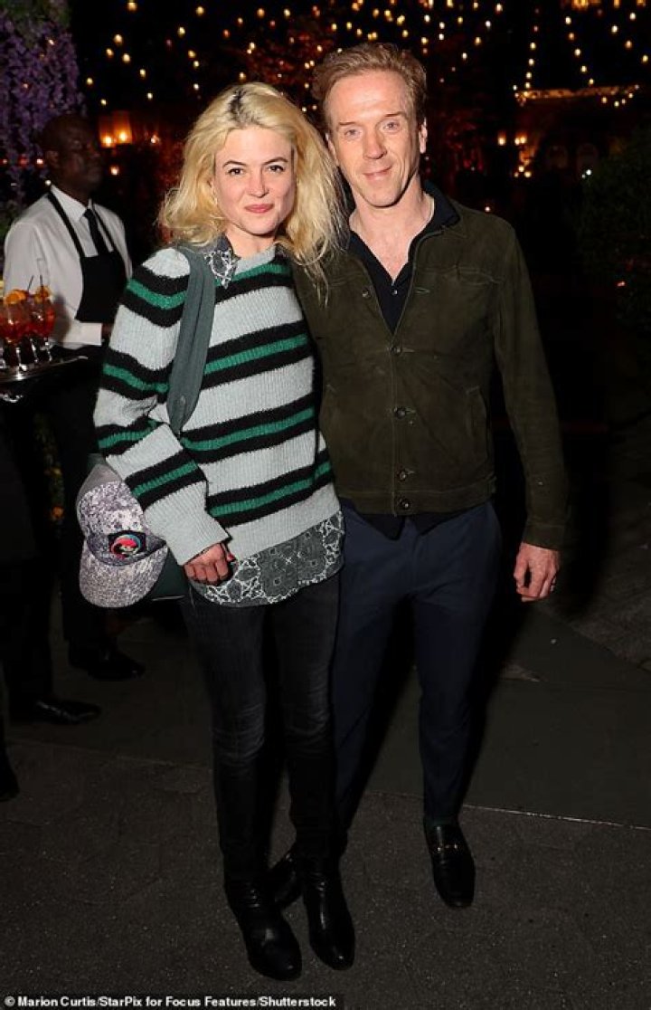 Who is Damian Lewis Dating Now