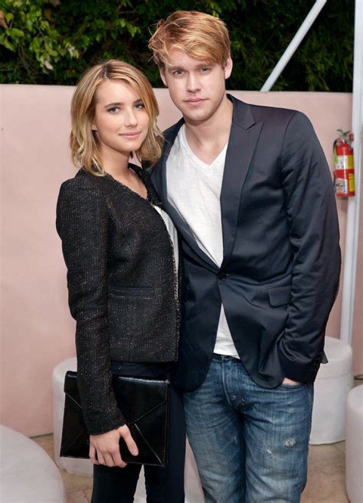 Who is Emma Roberts Dating Now?