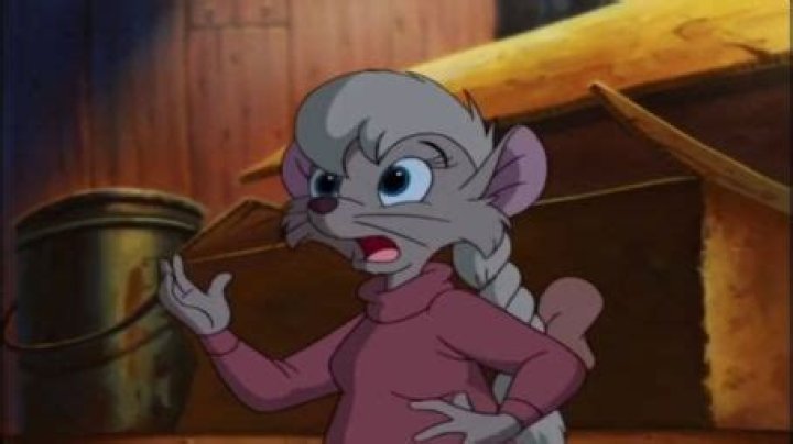 Who is Hynden Walch Dating Now?