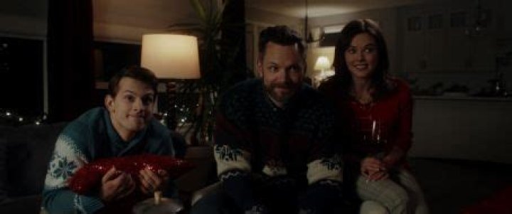 Who is Joel McHale Dating Now?