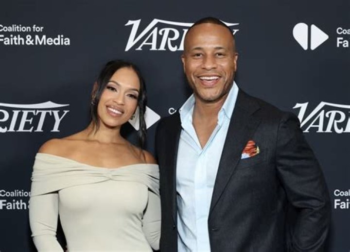 Who is Joey Castillo Dating Now