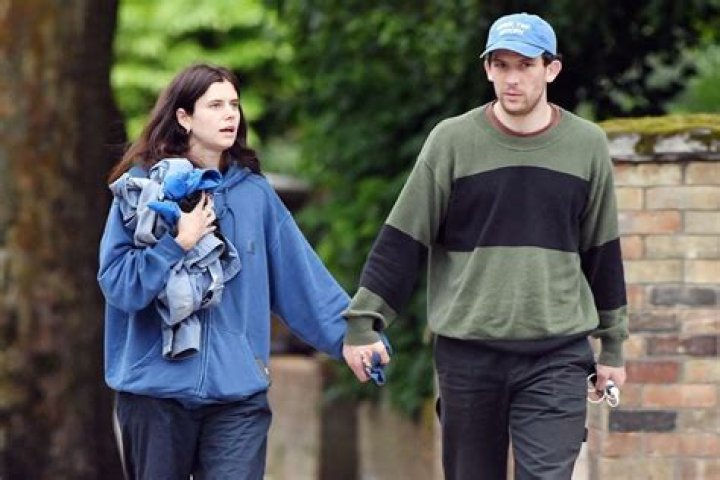 Who is Josh Hull Dating Now?