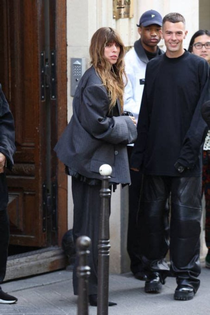 Who is Lou Doillon Dating Now