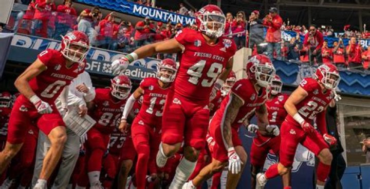 Who is Mac Guttenberg Dating Now