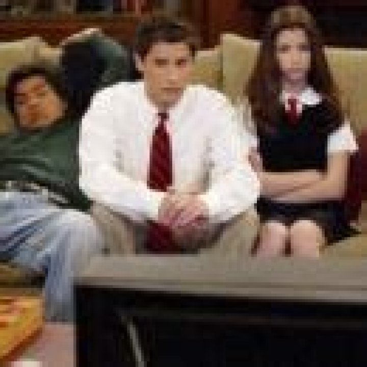 Who is Masiela Lusha Dating Now