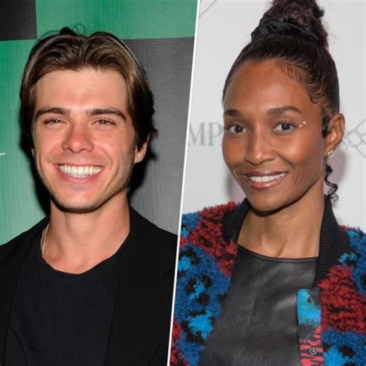 Who is Matthew Lawrence Dating Now?