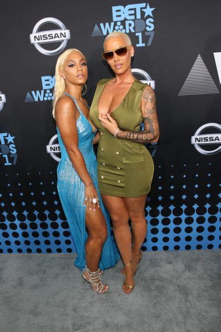 Who is Paloma Ford Dating Now?