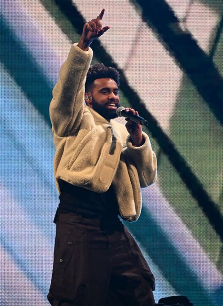 Who Is Paul Russell? Get to Know the Viral TikTok Star – Hollywood Life