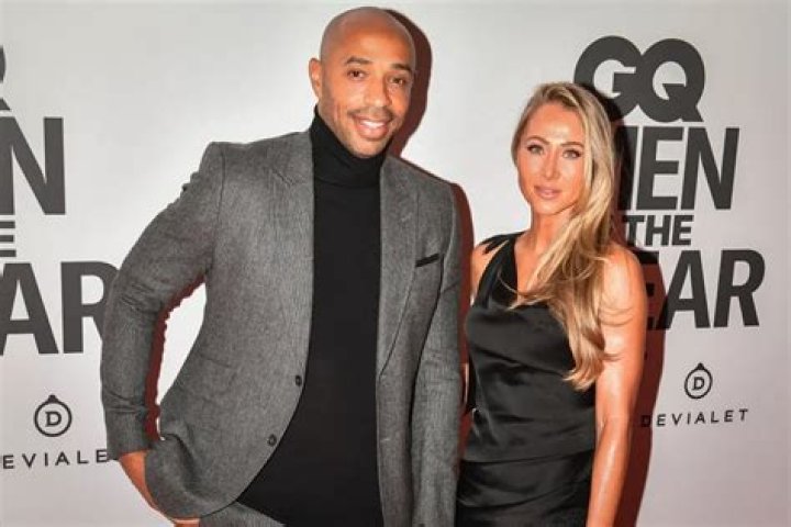 Who is Romell Henry Dating Now?