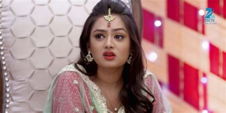 Who is Samiksha Jaiswal Dating Now?