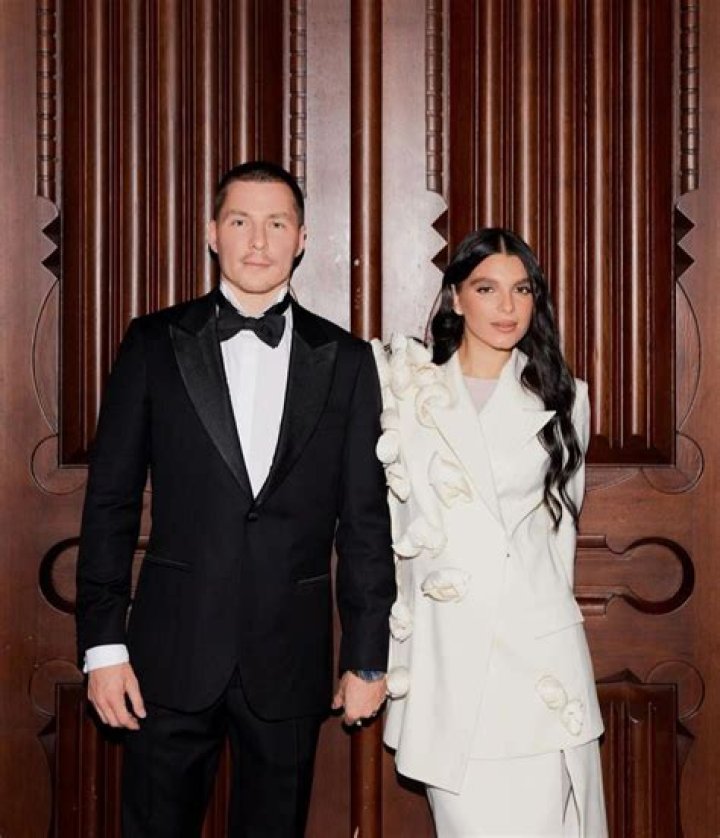 Who is Seamus Mullen Dating Now