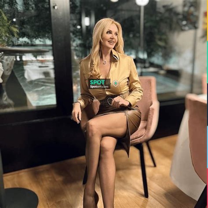 Who is Silvia Corzo Dating Now?