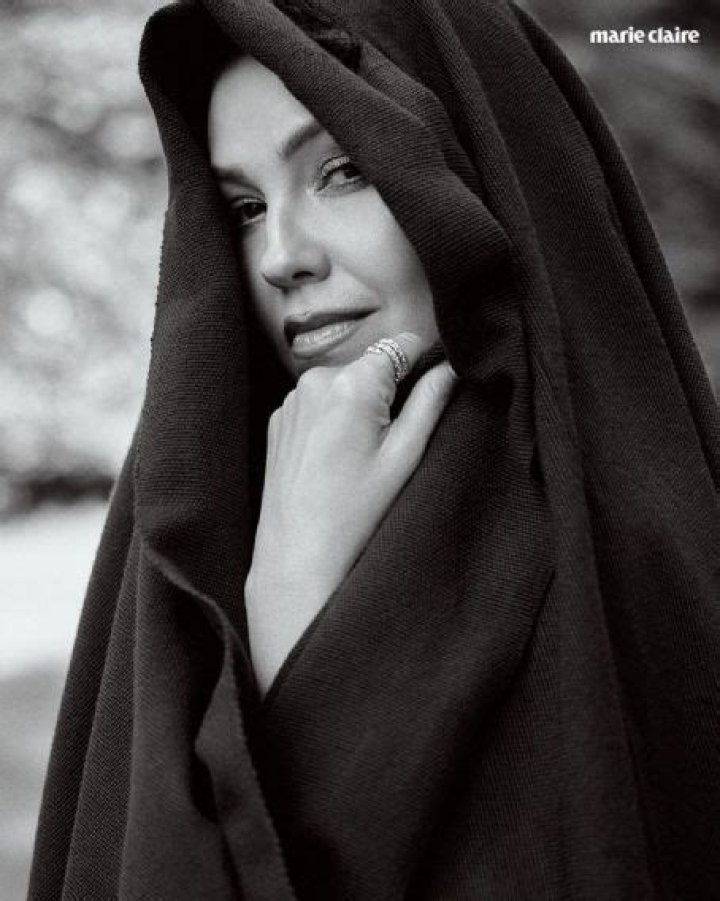 Who is Thalia Dating Now