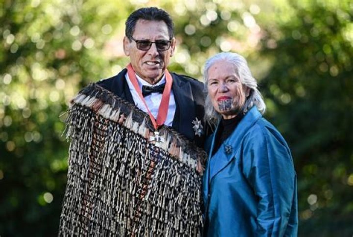 Who is Wayne Shelford Dating Now?