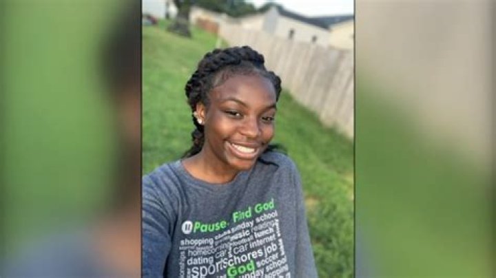 
Who Was Holly Cantrell? California Woman Found Dead After Missing In 2017 