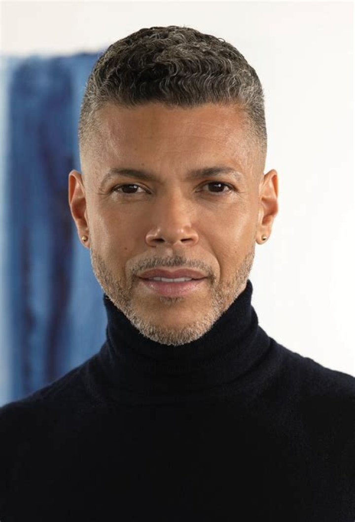 Wilson Cruz Height, Weight, Age, Boyfriend, Family, Facts, Biography