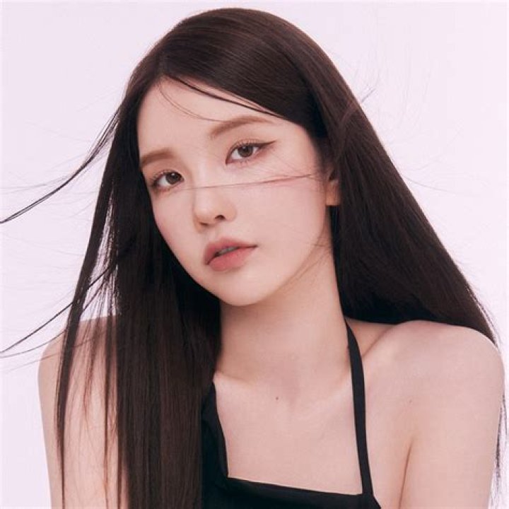 xooos Height, Weight, Age, Boyfriend, Family