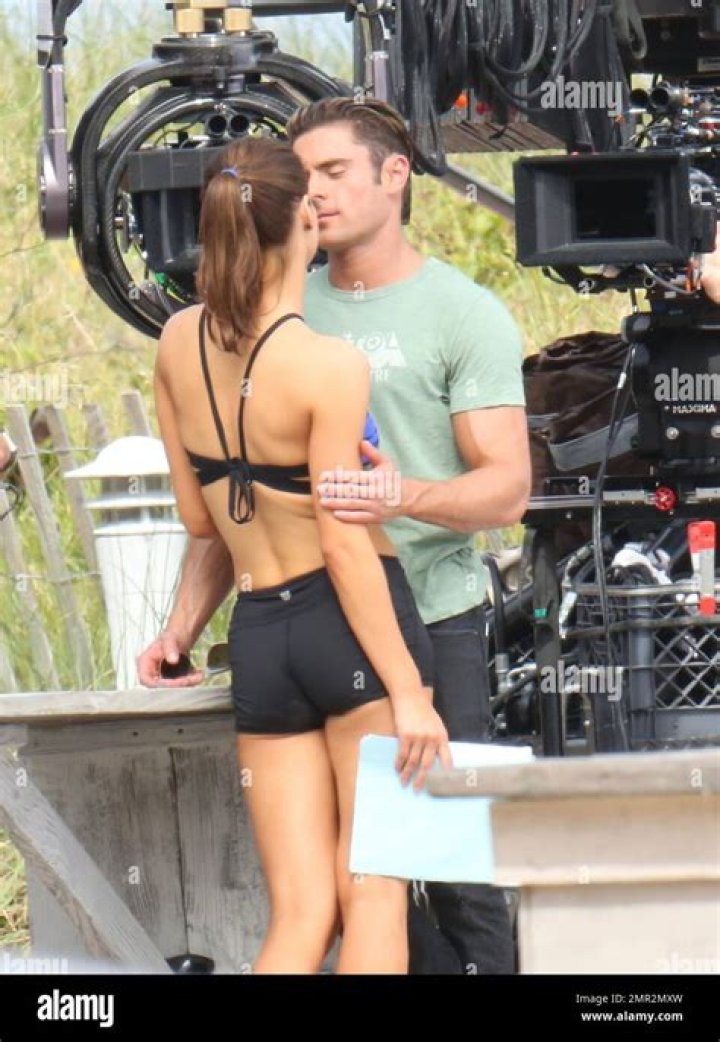 Zac Efron & Rumored Ex Alexandra Daddario Reunite For Sweaty Joint Workout — Watch