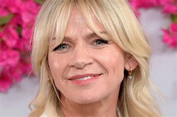 Zoe Ball Height, Weight, Age, Boyfriend, Family, Facts, Biography